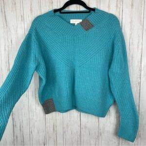 L#T 100% cashmere blue sweater with gray patches Medium